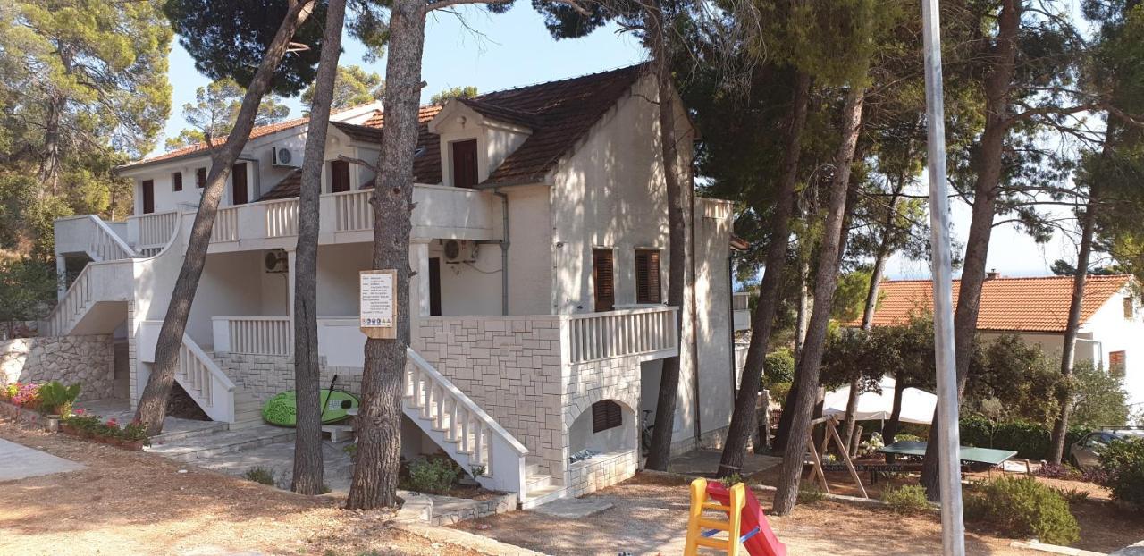 B&B Pansion Jure Matijevic Sveta Nedelja  Ngoại thất bức ảnh